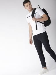 Choose between plain designs and graphic prints from our list of top brand tees in india. 23 Best T Shirt Brands In India For Men To Buy Online Tglb