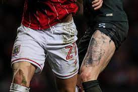 Ontdek de perfecte stockfoto's over john stones en redactionele nieuwsbeelden van getty images kies uit premium john stones van de hoogste kwaliteit. Man City Star John Stones Shows Off Mystery Tattoos In Bristol City Win But Who Is He Honouring