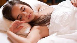 Mimpi ini berarti ada sesuatu atau seseorang dalam hidup kamu yang ingin kamu hindari. Mimpi Dikejar Ular Pertanda Baik Atau Buruk Ini Penjelasannya