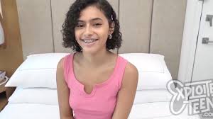 Young spinner from Puerto Rico