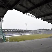 It lies about 8 kilometres north of budapest's city centre. Elmarad A Szombati Vasas Haladas Bajnoki M4 Sport