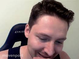 Eddie Smile Mavenport GIF