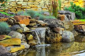 Installation bassin préformé avec cascade. Comment Faire Un Bassin De Jardin Avec Cascade