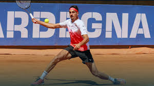Dominic thiem v lorenzo sonego. Cum6m3nq4d3zjm