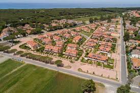 Compare prices of 244 hotels in castagneto carducci on kayak now. 120 Hauser Marina Di Castagneto Carducci Li Isotex Formblocken Und Holzboden Aus Beton
