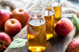 Khasiat ini yang kemudian menjadikan minuman cuka apel tahesa menjadi salah satu minuman wajib yang harus dikonsumsi. 5 Manfaat Cuka Apel Untuk Kesehatan Yang Telah Terbukti Halaman All Kompas Com