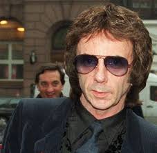 Lana clarkson news, gossip, photos of lana clarkson, biography, lana clarkson american actress lana clarkson was born lana jean clarkson on 5th april, 1962 in long beach, california. Prozess Phil Spector Pladiert Auf Selbstmord Aus Versehen Welt