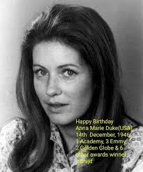 توفيت اليوم الممثلة ديان كيتون عن عمر يناهز 79 عام. ‏- حصلت على جائزه  أوسكار واحده عن ادائها في فيلم [ Annie Hall ] للمخرج وودي آلن.