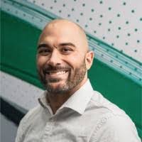 Damien Hess's Instagram, Twitter & Facebook