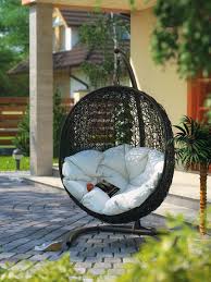 33 Relaxing Outdoor Living Space Ideas To Make Your Own Charming Oasis Swing Chair Outdoor Swinging Chair Patio Lounge Chairs