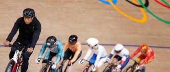 There are 33 sports at 339 events across 42 venues. Wpdk 9uglhbc3m