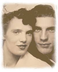 Robert Leclair's Instagram, Twitter & Facebook