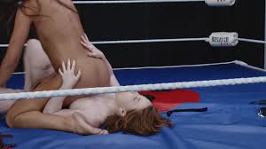 ティーンLottie Magne vs Lara Lee-敗者を屈辱のためのセックスファイト