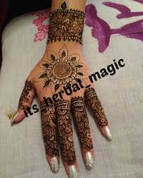 Organic Dark Brown Kajal Henna Bridal Mehndi Cones Wholesale Etsy In 2020 Henna Cones Brown Henna Mehndi Cone