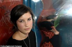 My episode of 'the set' is on iview now! Missy Higgins Reveals How The Media S Attempt To Out Her Made Her Retreat From Public Life Express Digest