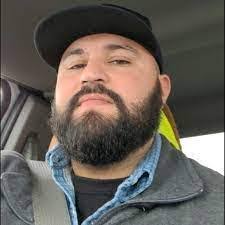 Derek Lymer's Instagram, Twitter & Facebook