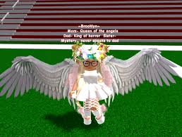 Con barbie, tú puedes ser lo que quieras ser. The Barbie Angel Cute Tumblr Wallpaper Cute Profile Pictures Roblox Animation