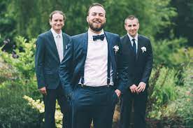 Un beau costume commence entre 400 € et 500 €. Quel Costume Porter Quand On Est Temoin A Un Mariage Le Journal Du Marie