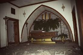 Abandoned Funeral Home 3984 X 2656 Oc Abandoned Funeral Home Funeral