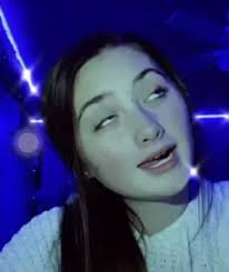 look how gorgeous she is!! like ughhhhhh💕✨🥺😱￼ @_mirandaaa_fisherrr_