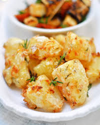 Perfectly Crispy Roast Potatoes Cooking Circle In 2020 Roast Potatoes Ninja Kitchen Crispy Roast Potatoes