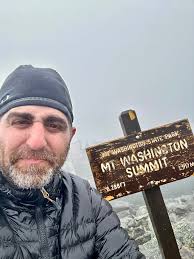 Home of the World's Worst Weather”: Inside the Mount Washington Observatory  ** “The Home of the World's Worst Weather” doesn't sound like a place many  people would want to work, but