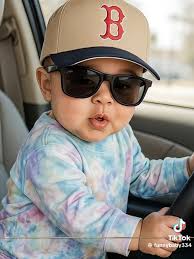 #AIBaby #wolfieandmary #AI #Baby #Wolfie #Mary #funny #cute