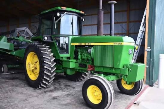 John Deere 4430 Tractor