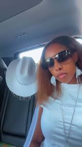 Larissa Pittman's Instagram, Twitter & Facebook