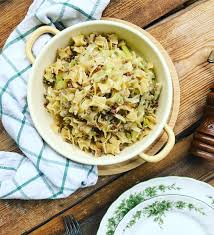 Krautfleckerl Mit Hackfleisch Krautfleckerl Rezept Nudeln Mit Hackfleisch Fleisch Gerichte