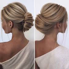 Un tipo di acconciatura raccolta (fra.) definizioni correlate. Chignon 200 Modi Per Farlo Immagini E Tutorial