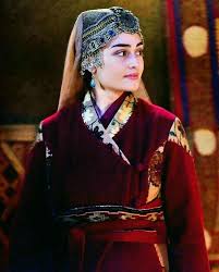 Great Cte Girl I Like Her Too Much Love You Isra Bilgic In 2020 Turkish Clothing Turkish Fashion Afghan Fashion