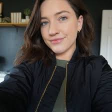 Megan Weller (hellogoodbye21)