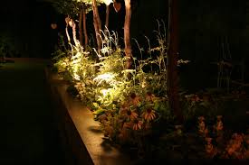 Vor allem im sommer ist die beleuchtung im garten häufig ein thema. Licht Im Garten Alex Gartenbau