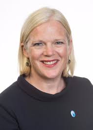 Helen Thorne (@HelenThorne100)