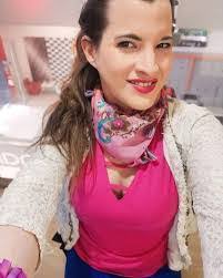 Wendy Candelaria's Instagram, Twitter & Facebook