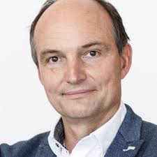 Wednesday last week was a special day for me. And my heart is still heavy !  🥹 I lived my last day at WAGO France. The time is coming for me to