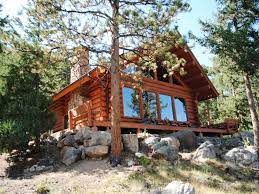 Our cabins and chalets (some with personal hot tubs) offer beautiful views and hiking trails right from your front door. Estes Park Vacation Rental Vrbo 202885 3 Br Front Range House In Co Full Log Mountain Home Kids Cabin With Lake Est Colorado Vacation Estes Park Vacation