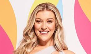 Love Island viewers bewildered as Molly Marsh reveals her real age 'Is she  sure?'