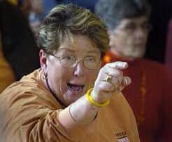 Marion Harding hired Ed McCants, a two-time All-Ohioan at Marion Catholic,  to become its next girls basketball head coach. Here's why he did it. See  link below ⬇️ bit.ly/3EYvGTU