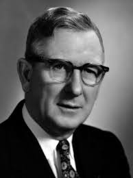 Regina Bethel's Instagram, Twitter & Facebook