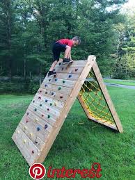 Kletterwand Fur Kinder Kinderspielplatz Kindergarten Hinterhof Fur Kinder Klettern In 2020 Climbing Wall Kids Kids Climbing Climbing Wall