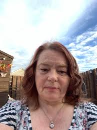 I'm 54 years and never wore makeup. What shades should I wear