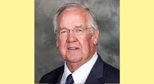 Former mayor takes issue with current town council