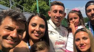 Información de su estado físico, últimos puntos, consejos de fichaje y mucho más. Shantal Mayo Herrera Shantal Mayo La Hermosa Esposa Del Mexicano Hctor