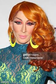 138 Bright Big Blue Eyes Stock Photos, High-Res Pictures, and Images