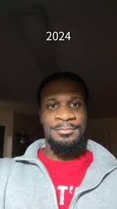 Devin Murdock's Instagram, Twitter & Facebook