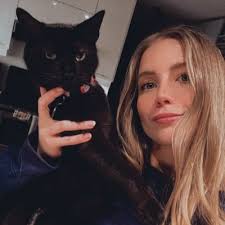 Florence Labelle (@flabellez)