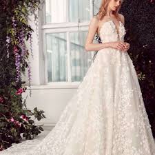 Save money & wow your prince charming! 26 Best Princess And Ball Gown Wedding Dresses Of 2021