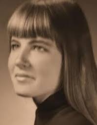 Irene Bender's Instagram, Twitter & Facebook